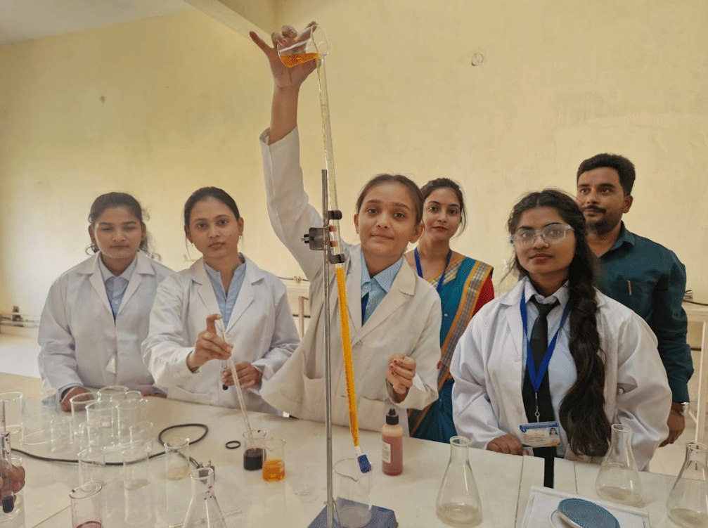 Shri Radhakrishan College Labs photo 4